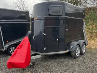 Velholdt Böckmann Comfort hestertrailer sælges