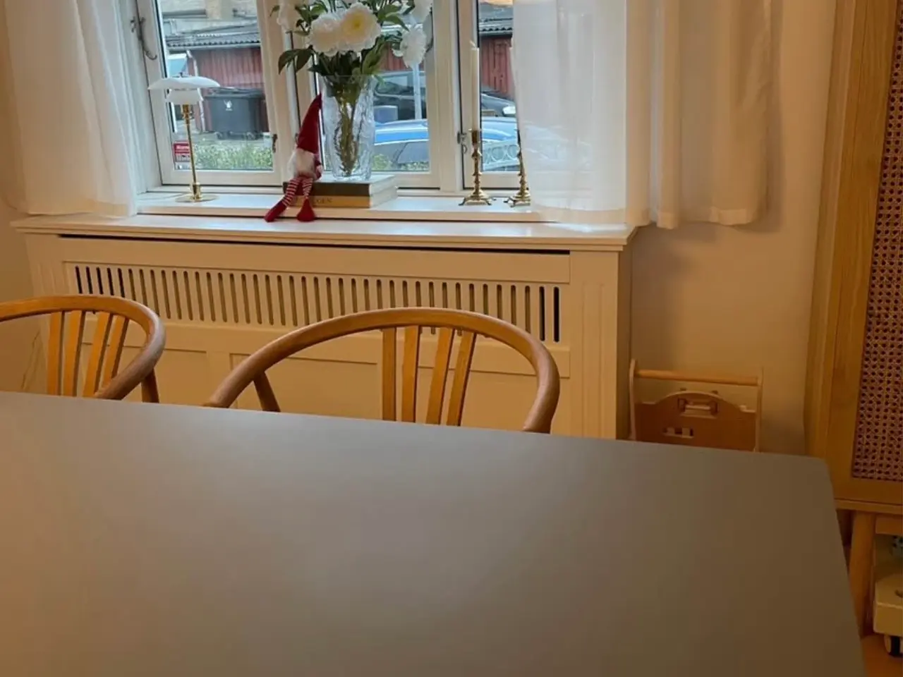 Billede 3 - HAY spisebord med grå linoleumsplade