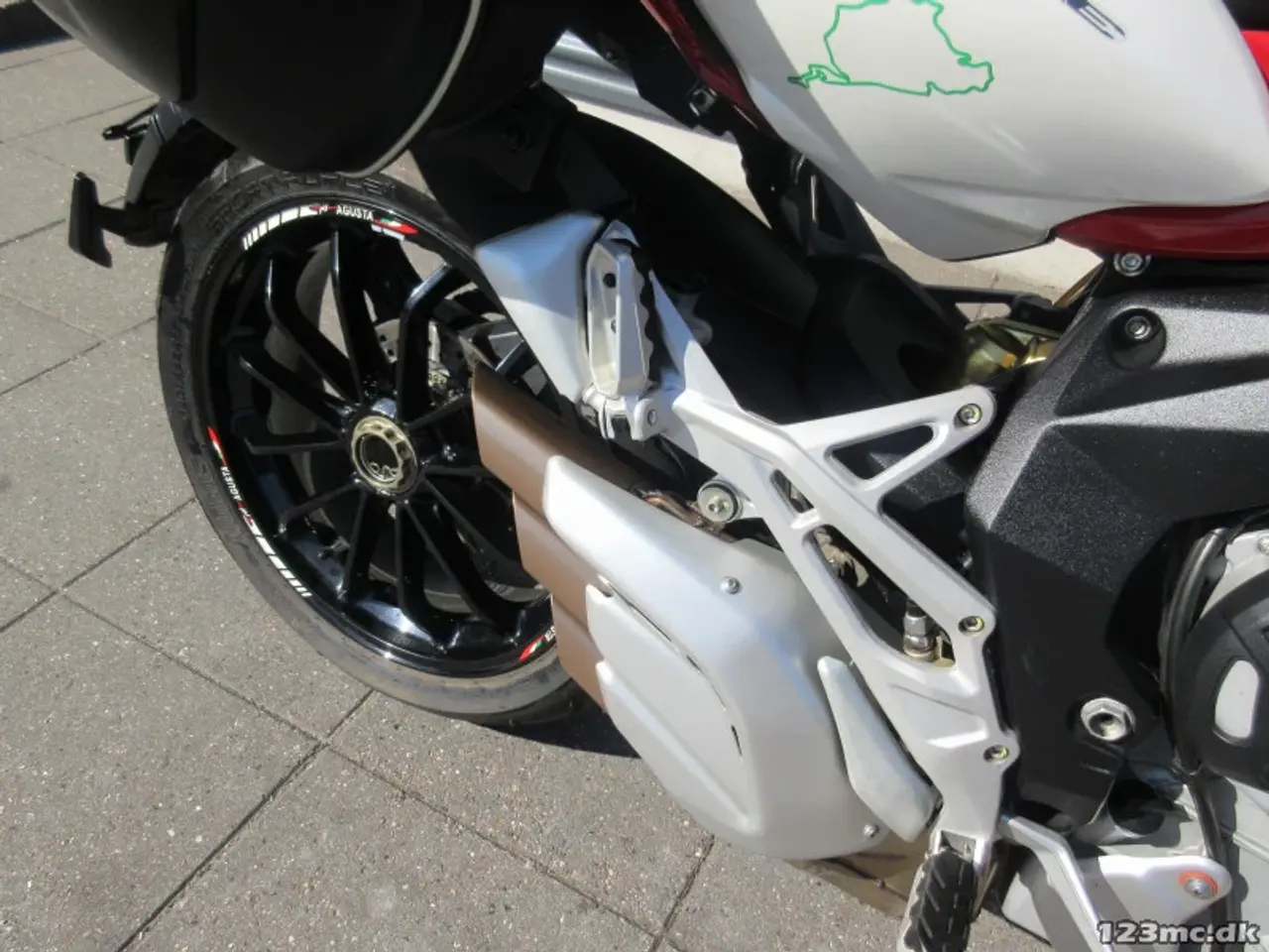 Billede 9 - MV Agusta Stradale 800 MC-SYD BYTTER GERNE