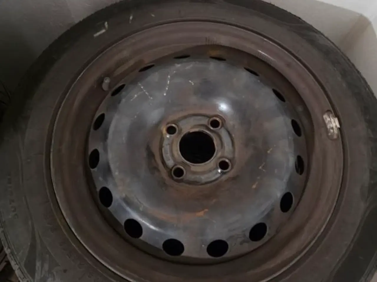 Billede 1 - 4stk sommerdæk til Fiat Punto