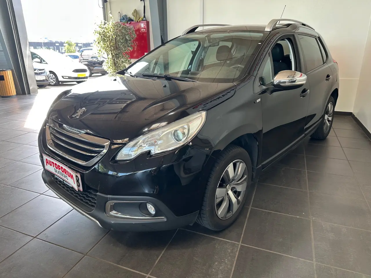 Billede 3 - Peugeot 2008 1,2 e-VTi 82 Style ESG