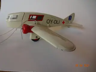 Haleror til Blikflyver