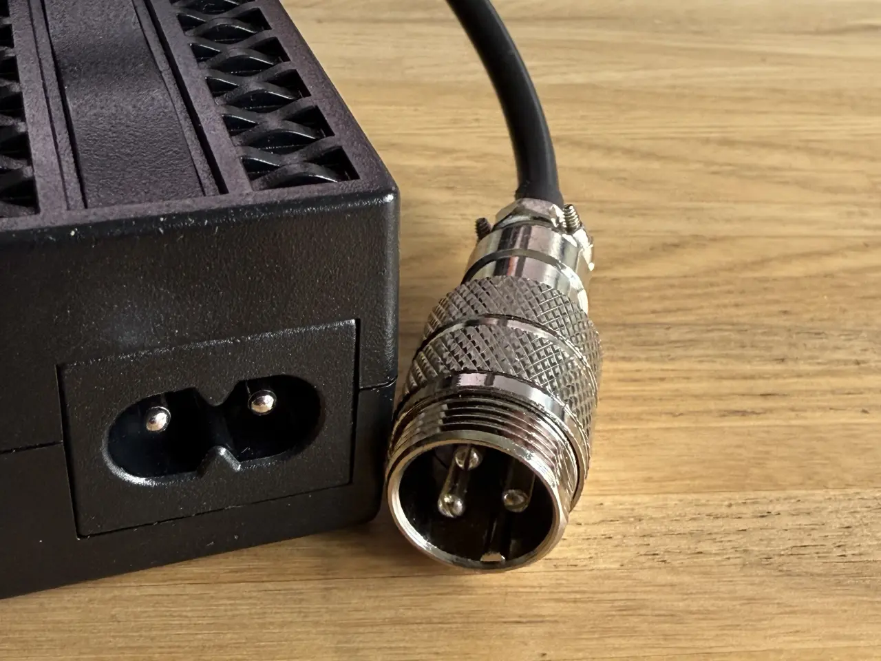 Billede 2 - Lader til 24volt Lithium GOLF Batteri Kronjysk