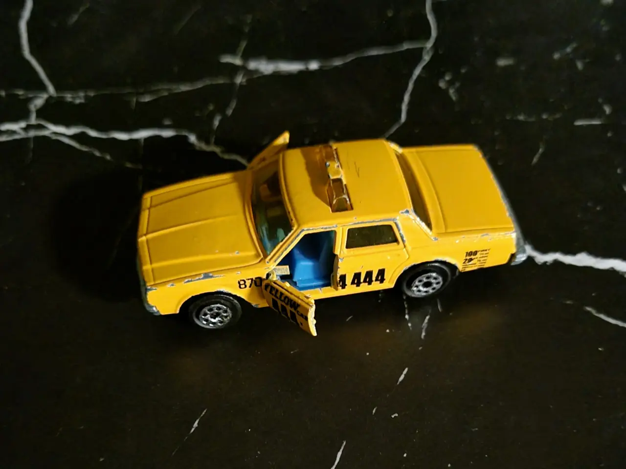 Billede 6 - Majorette Chevrolet Impala #240gul1:69 Diecast 3 T