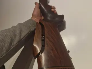 Tikka 590 skæfte