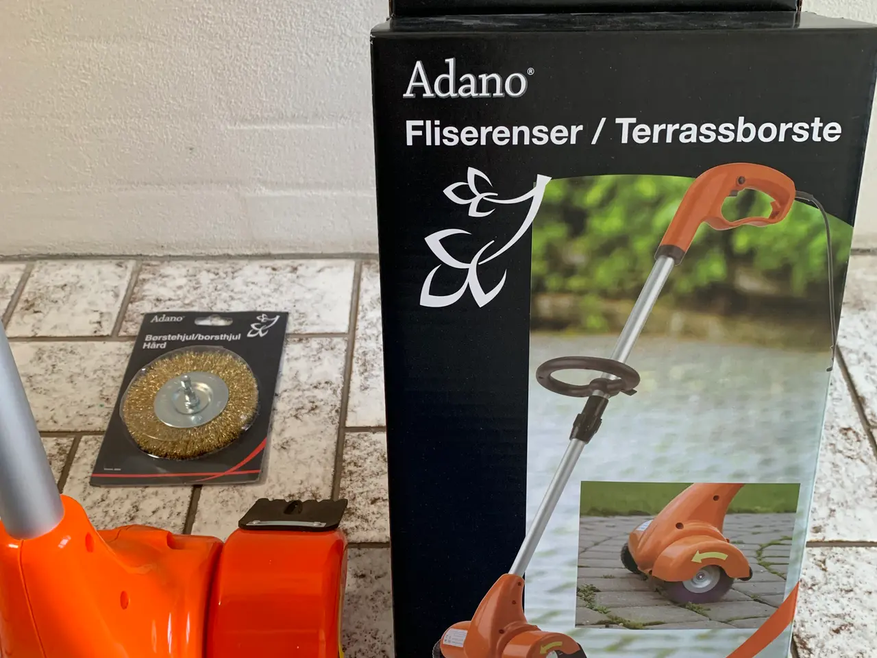 Billede 1 - Fliserenser Adono, brugt 1 gang