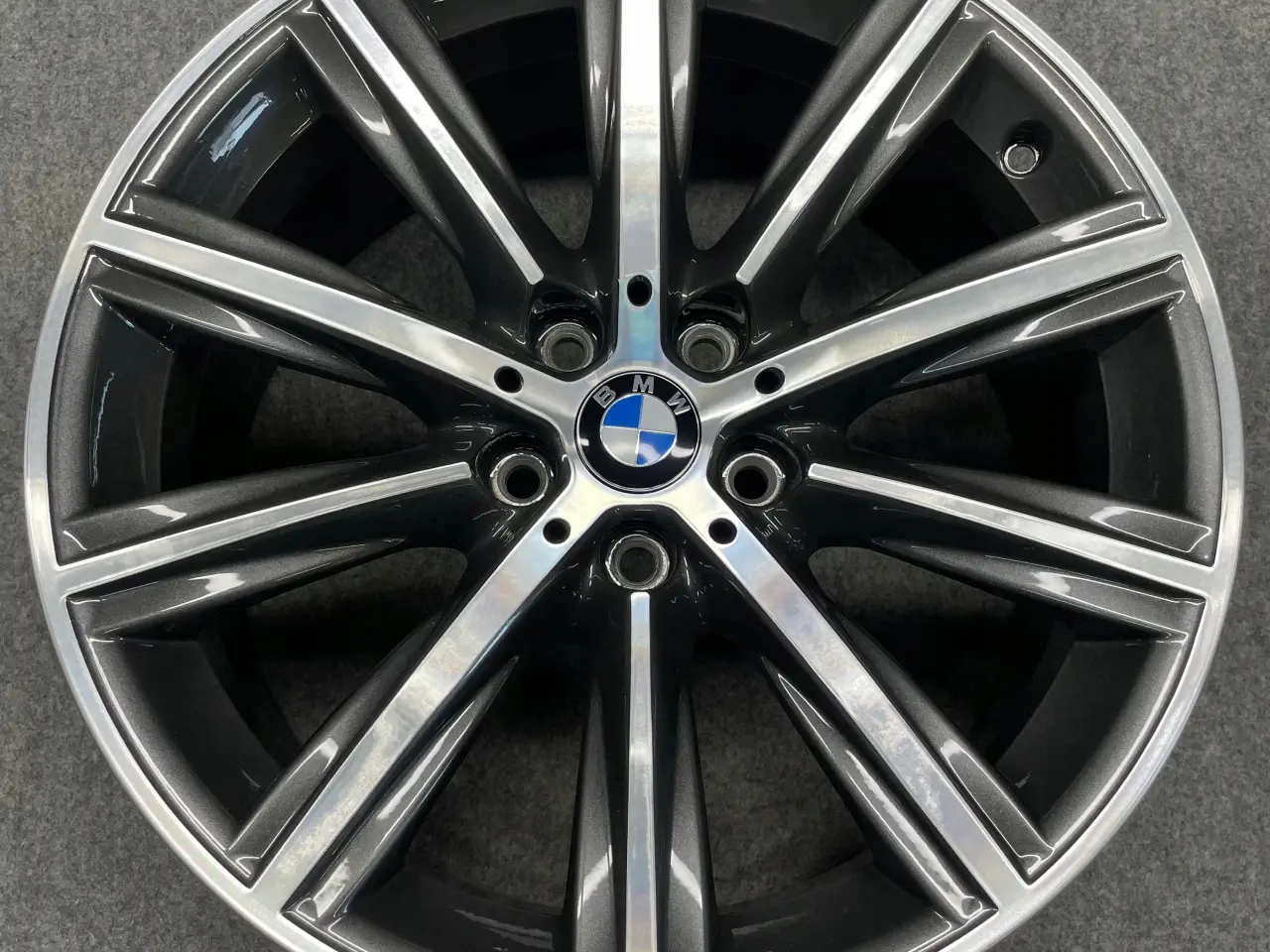 Billede 1 - BMW G30 G31 684 8.0" x 18" 5x112 ET 30 