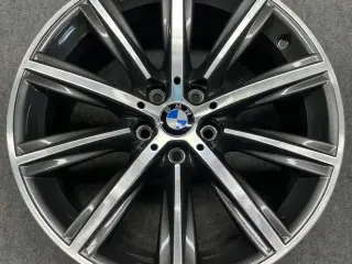 BMW G30 G31 684 8.0" x 18" 5x112 ET 30 