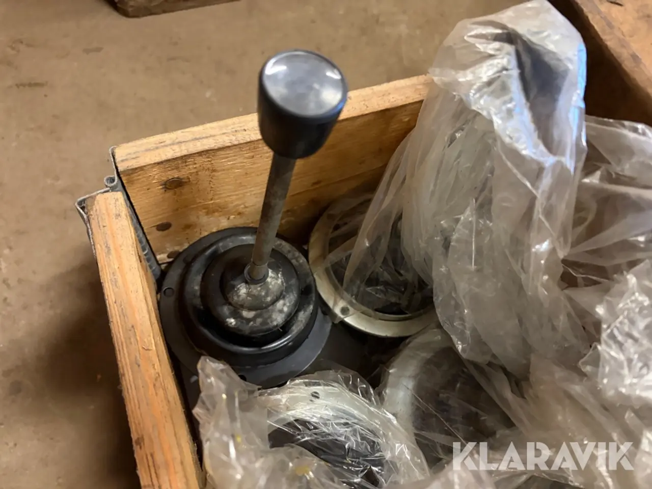 Billede 6 - Lot - ventiler, joystick, droslere, ventildele, filtre og øvrigt - 1 palle
