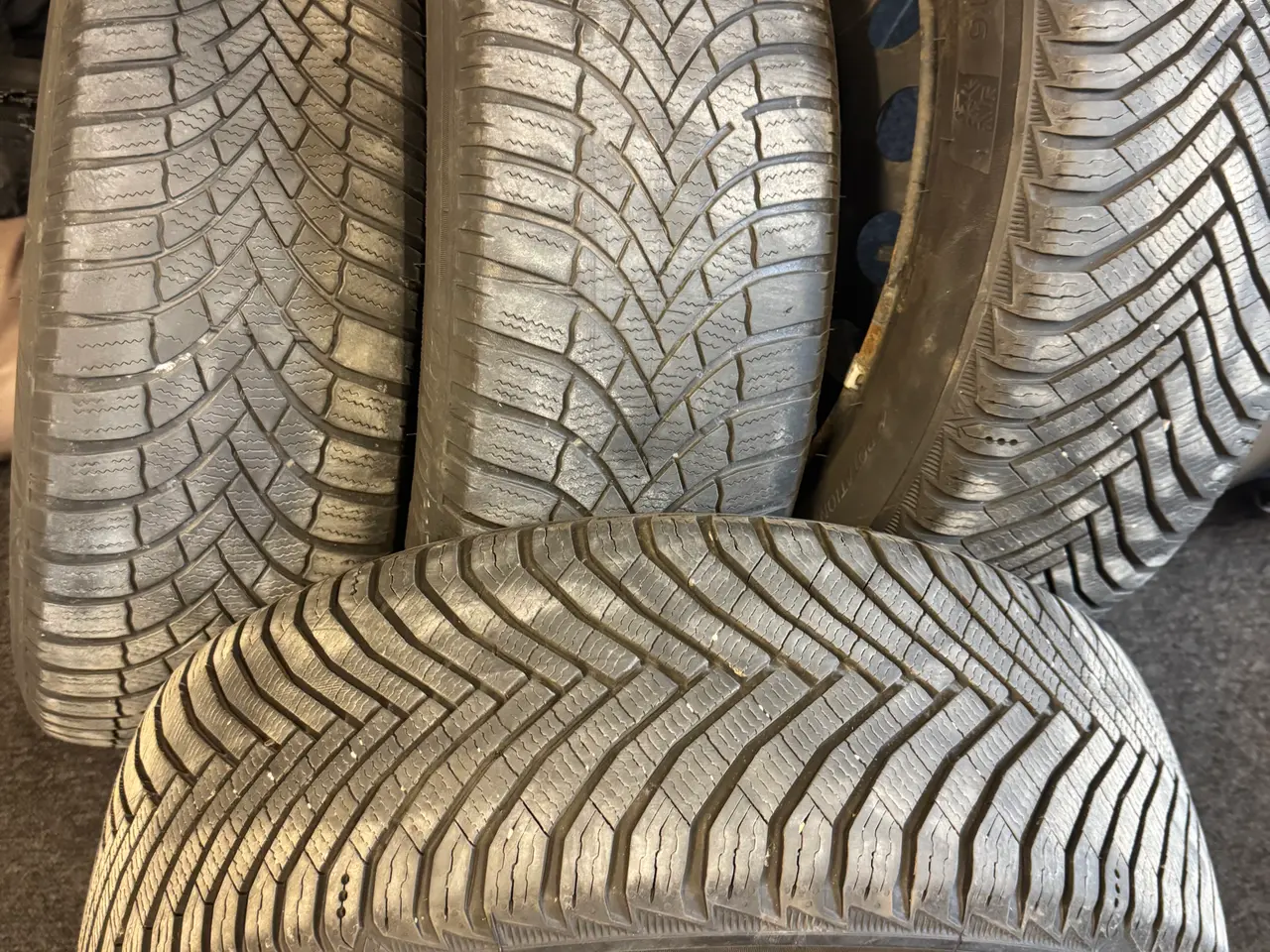 Billede 1 - Michelin Alpin 7 vinterdæk på fælg