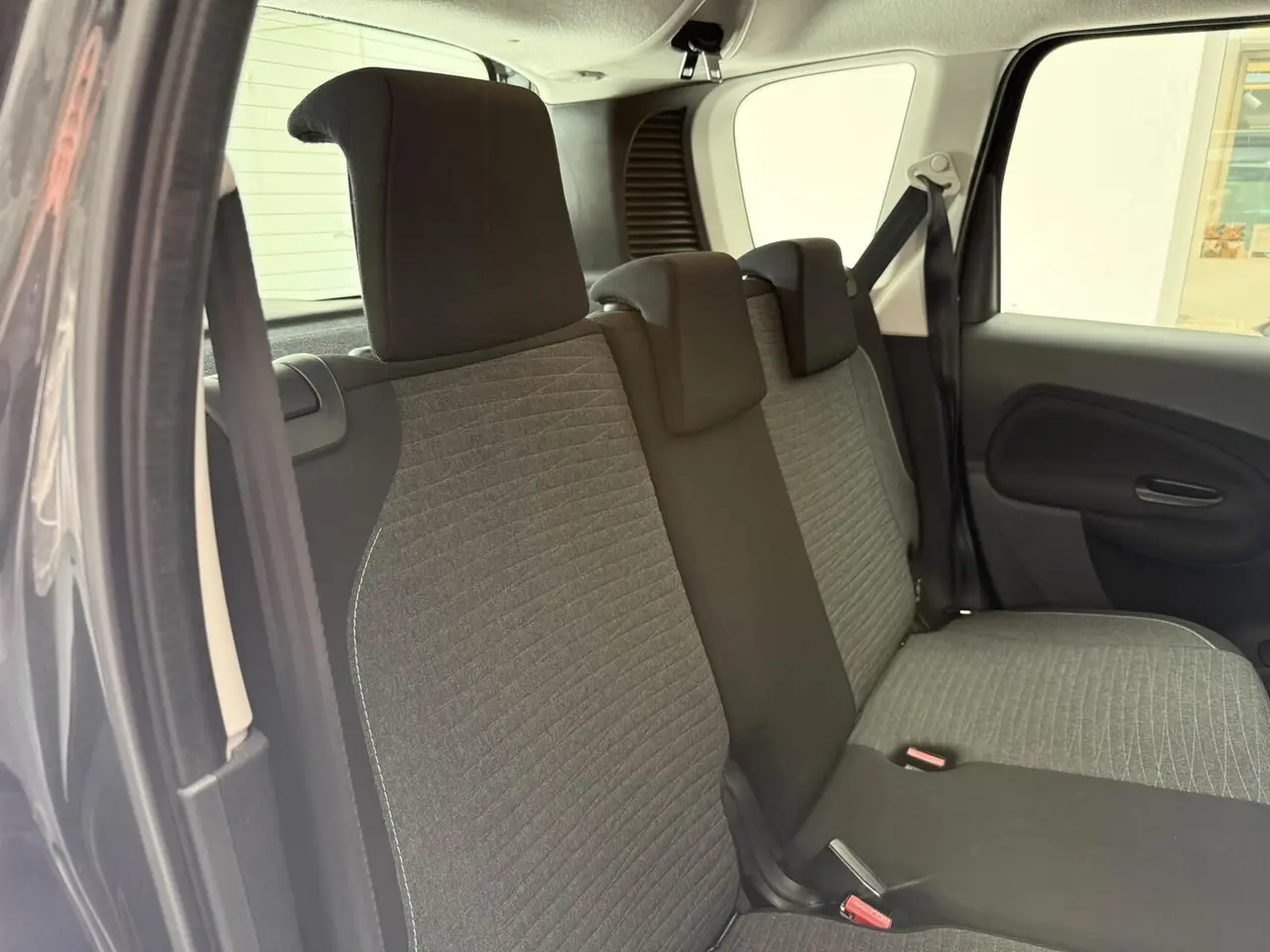 Billede 14 - Citroën C3 Picasso 1,2 PureTech Feel Complet 110HK