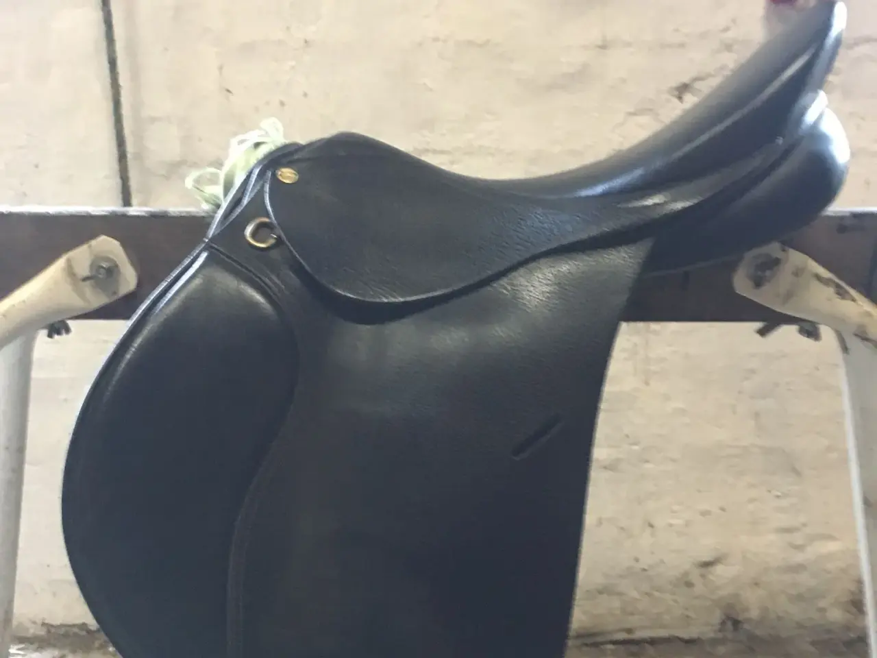 Billede 2 - Mange sadler 17"