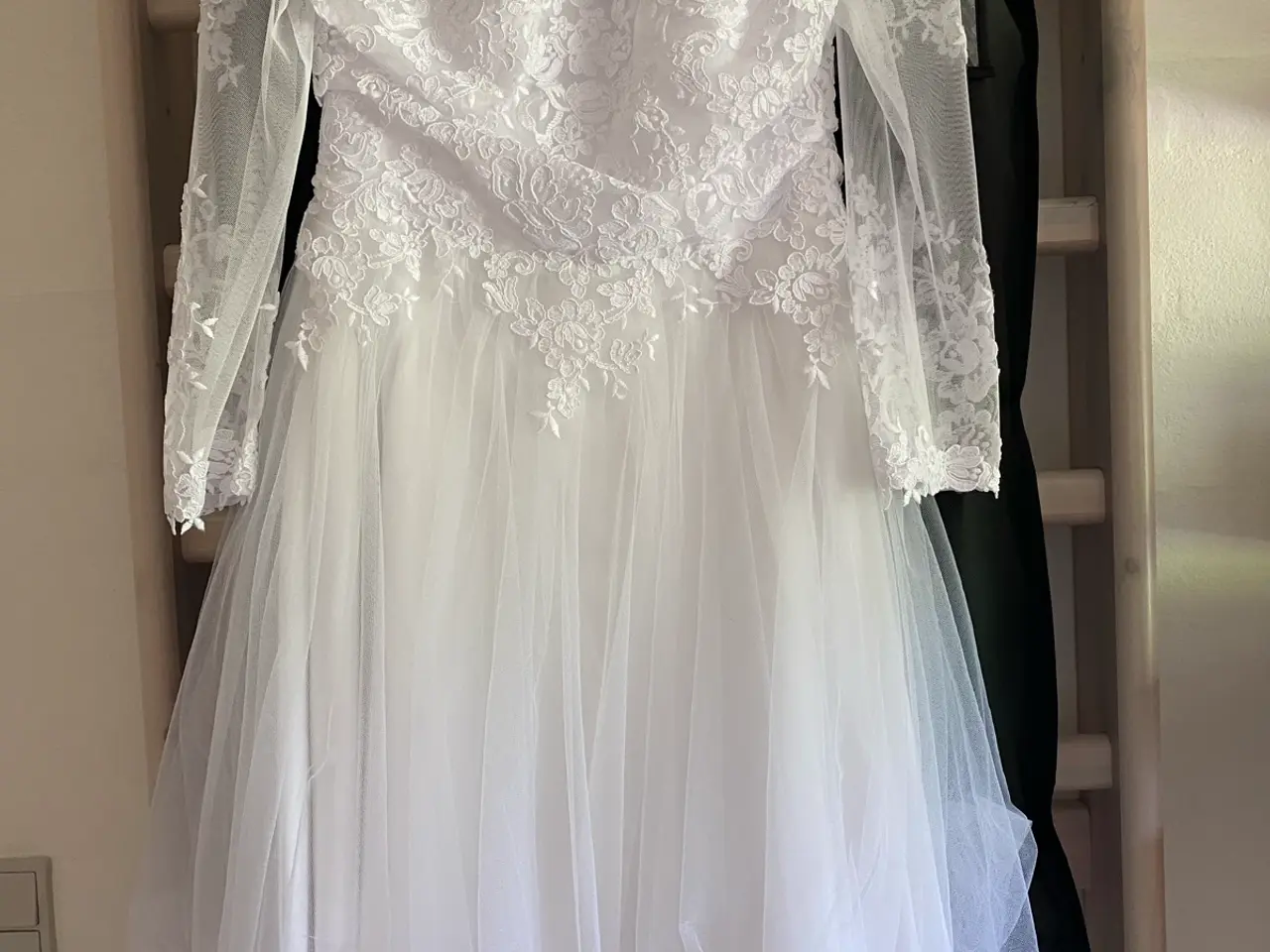Billede 1 - En rigtig fine Konfirmation Kjole til salg