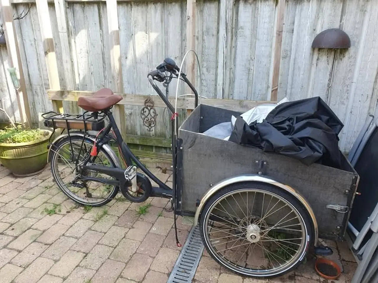 Billede 5 - Christiania ladcykel inc. 3 batterier/press/garage