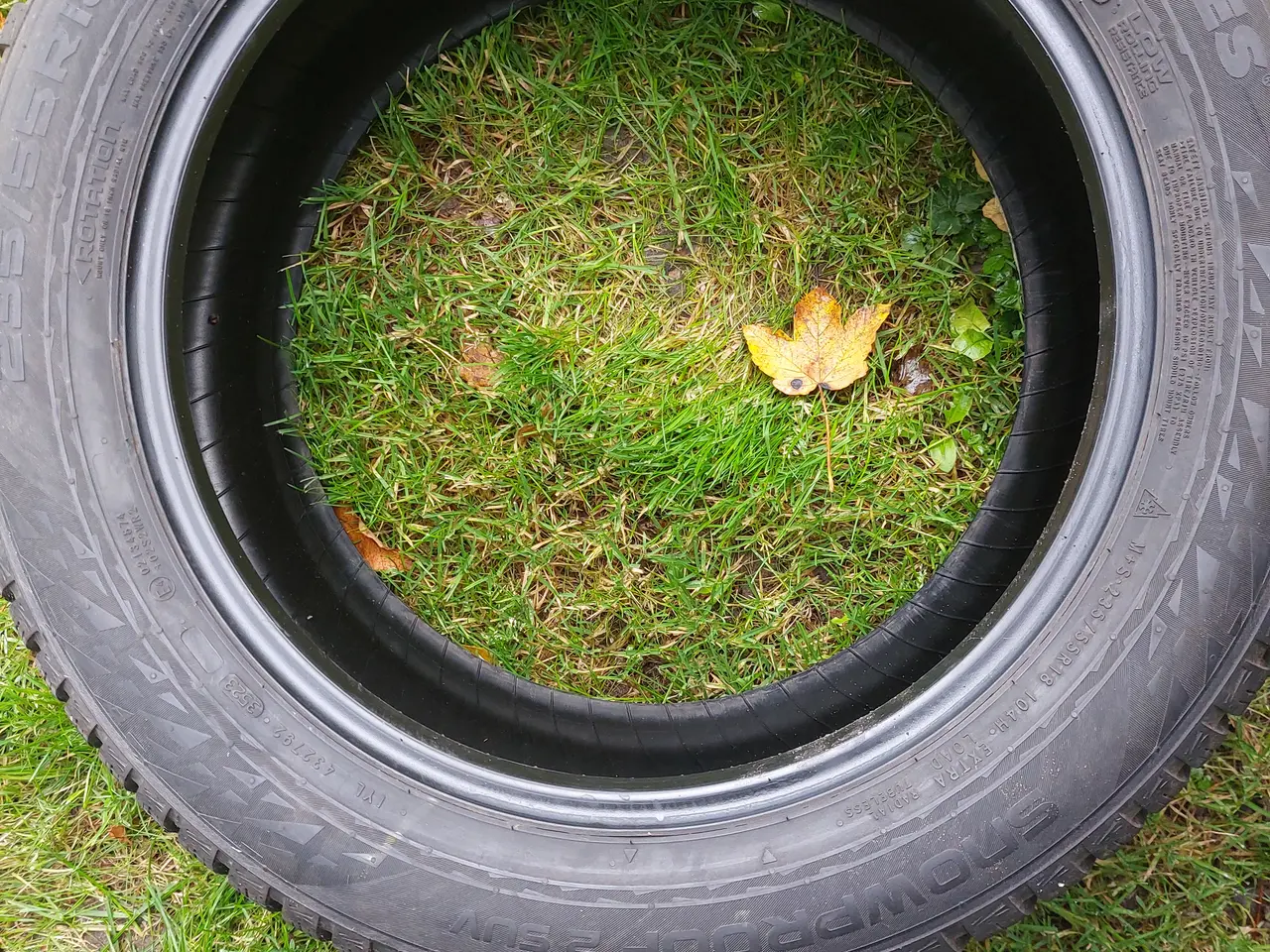 Billede 1 - 4 stk. Nokian vinterdæk 235/55 R 18