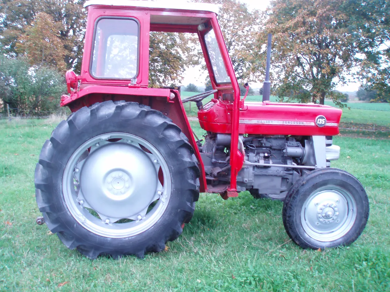 Billede 3 - Massey Ferguson 135 3 cyl. diesel årg. '76