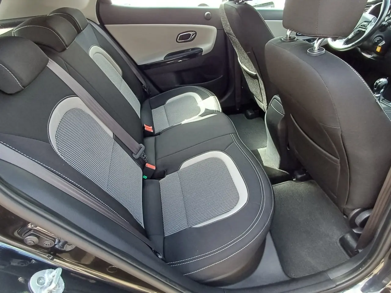 Billede 18 - Kia Ceed 1,6 CRDi 128 Premium