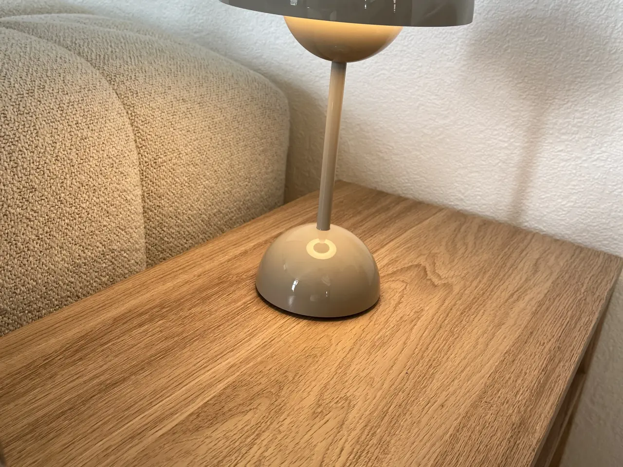 Billede 1 - Flowerpot VP9 i gråbeige
