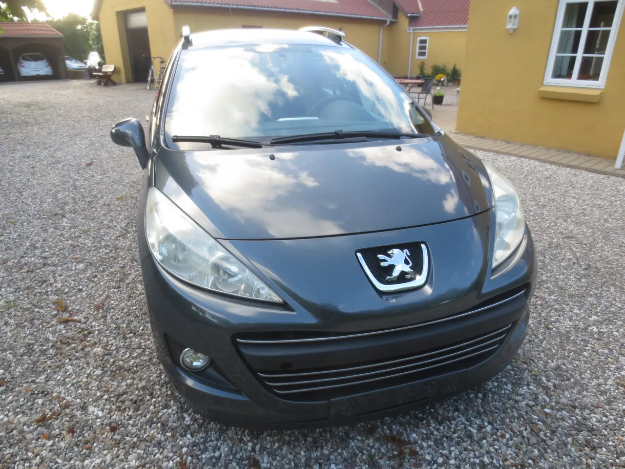 Billede 4 - Pæn Peugeot 207 1.4 i Stc Synet 12/2025.