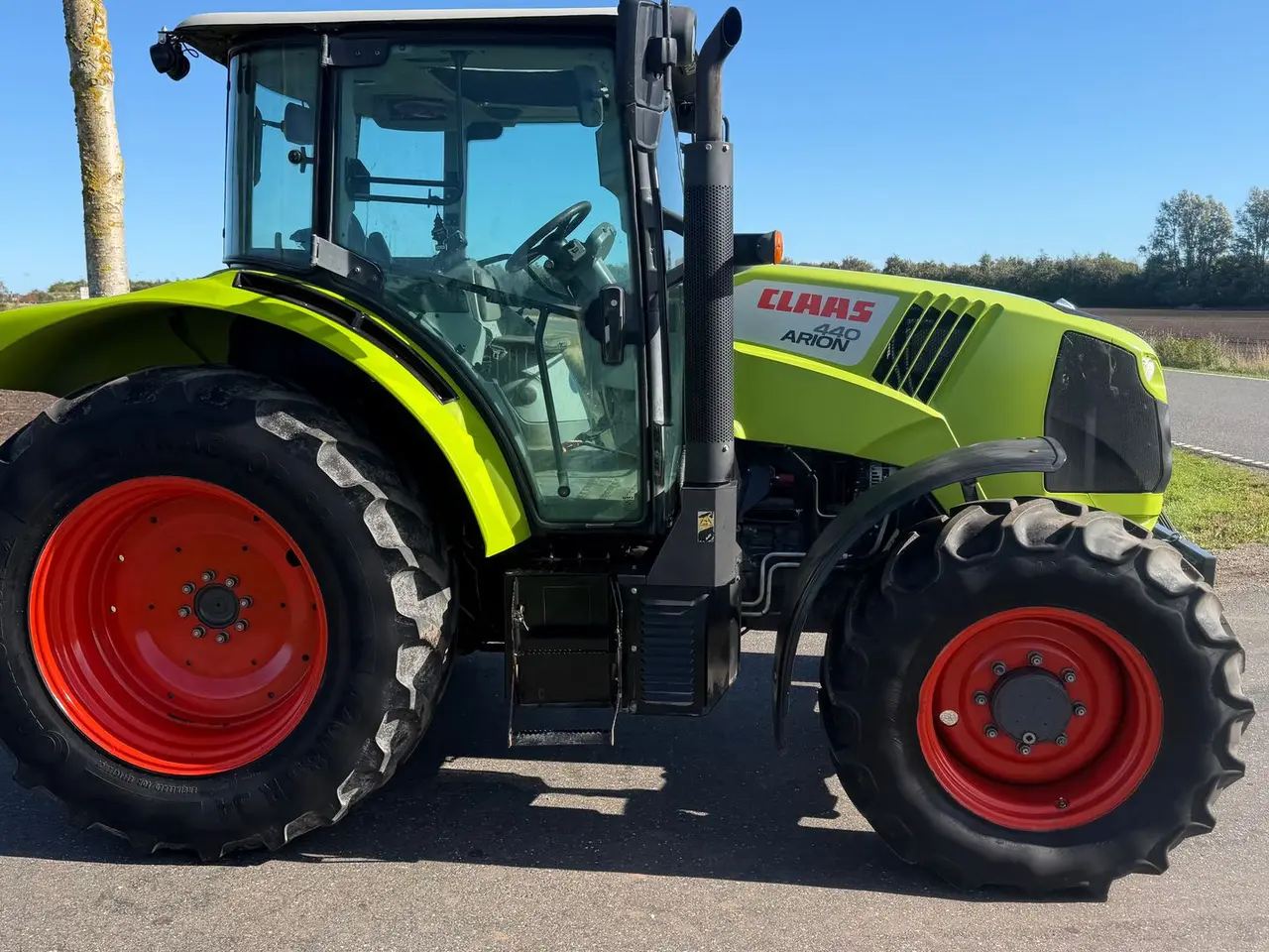 Billede 4 - CLAAS Arion 440 Fin traktor, har kun kørt med vogn