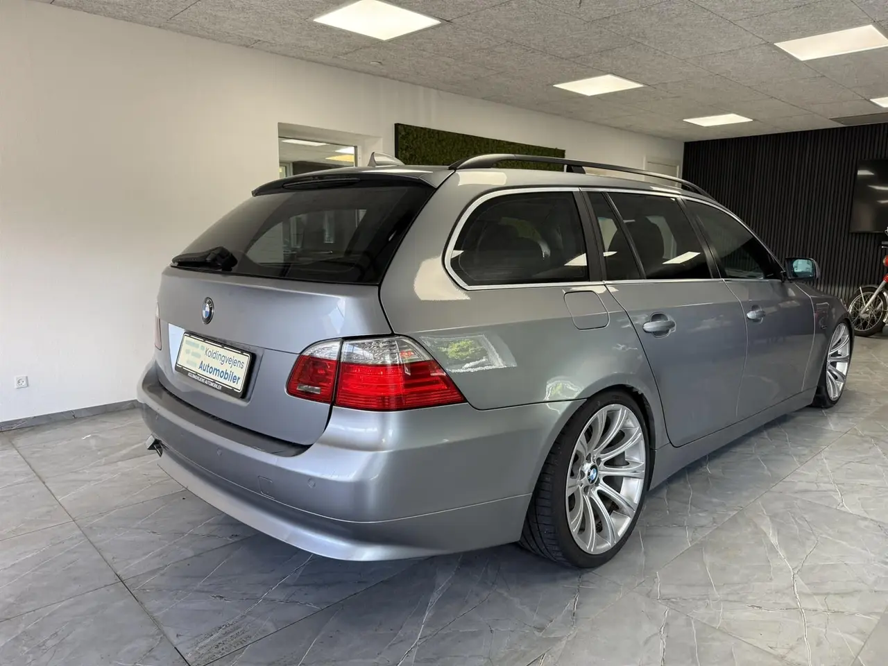 Billede 4 - BMW 530d Touring 3,0 TD 218HK Stc Aut.