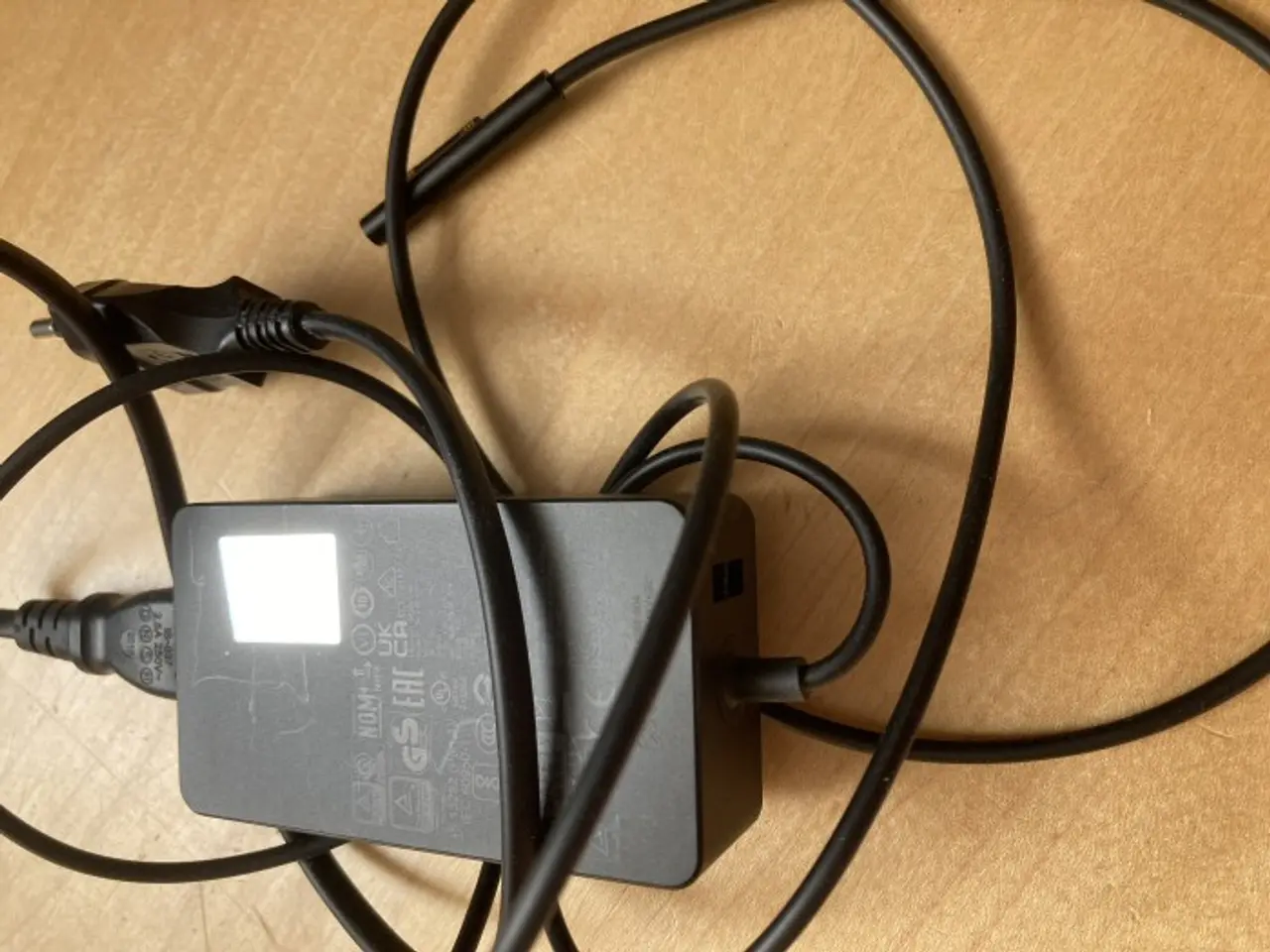 Billede 1 - Microsoft Surface oplader 65 W