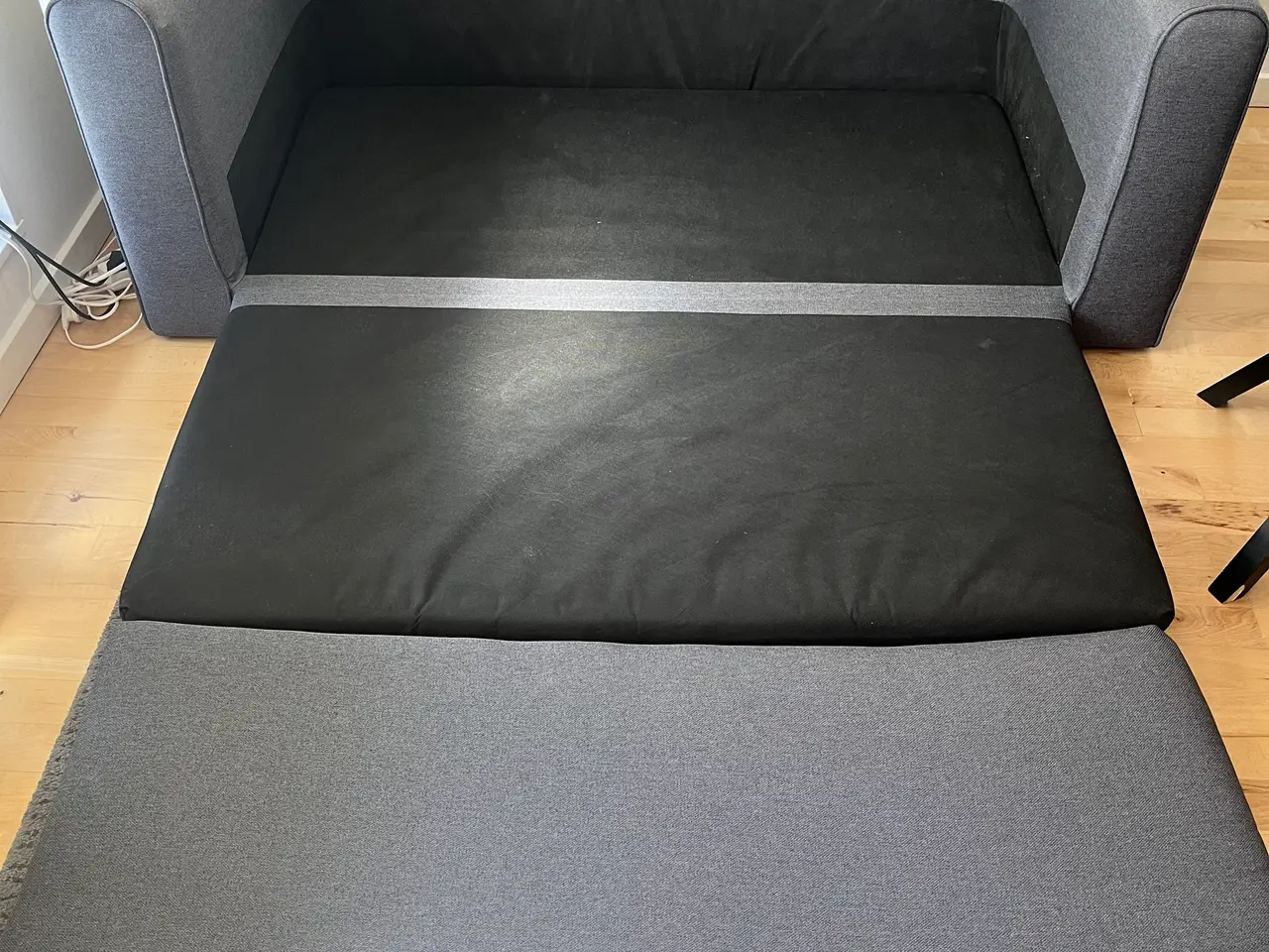 Billede 2 - Grå 2-personers sovesofa 
