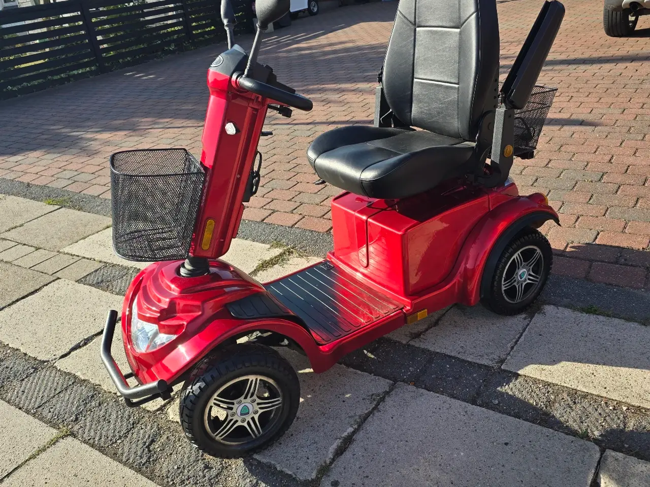 Billede 2 - Lindebjerg 700 1 ejer