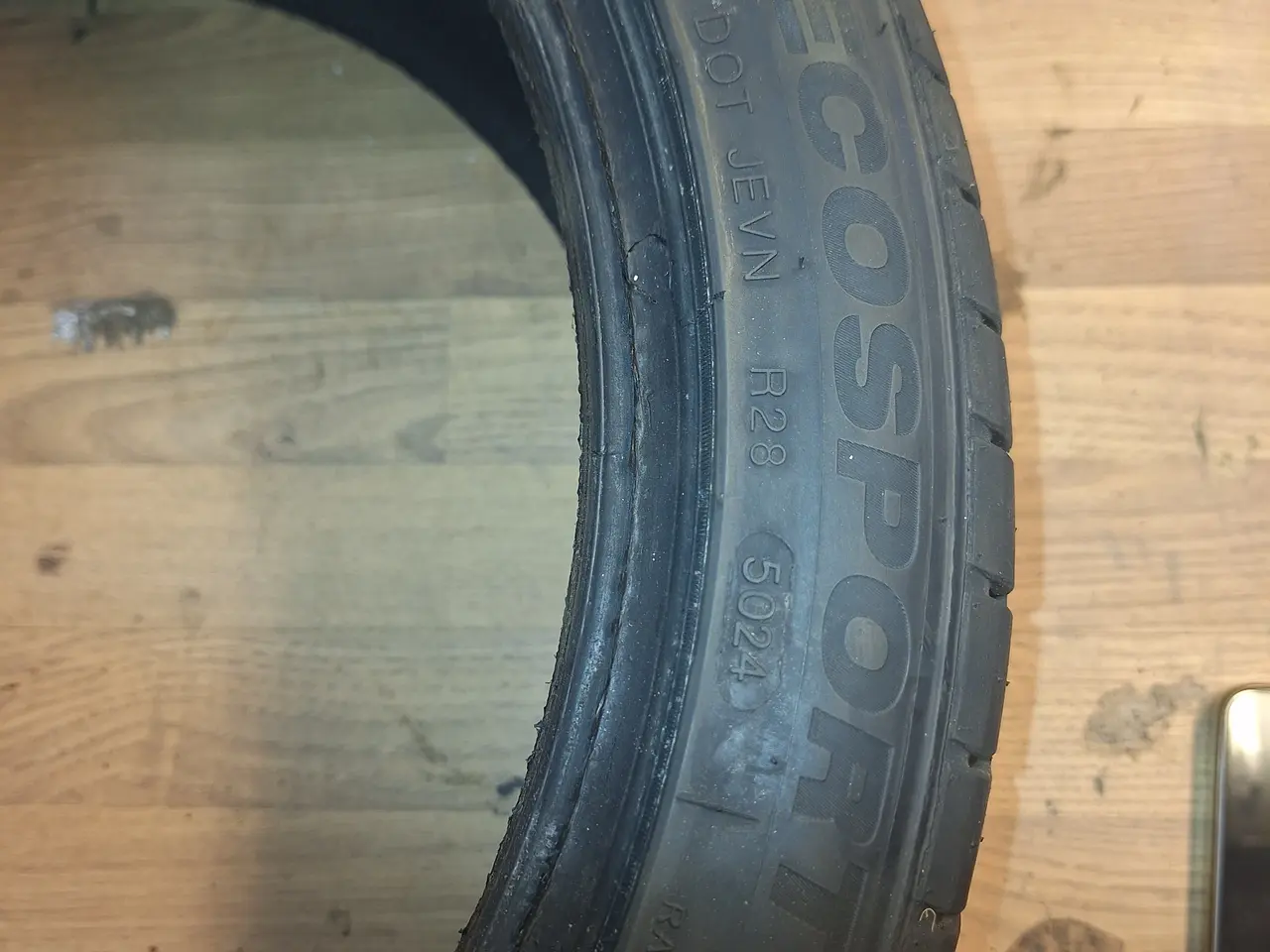 Billede 3 - Dæk imperial 225/40×18