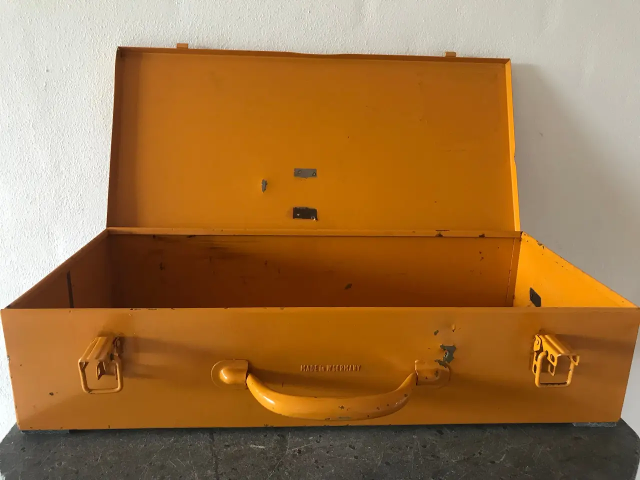 Billede 4 - Stor gul retro metalkasse (West Germany)