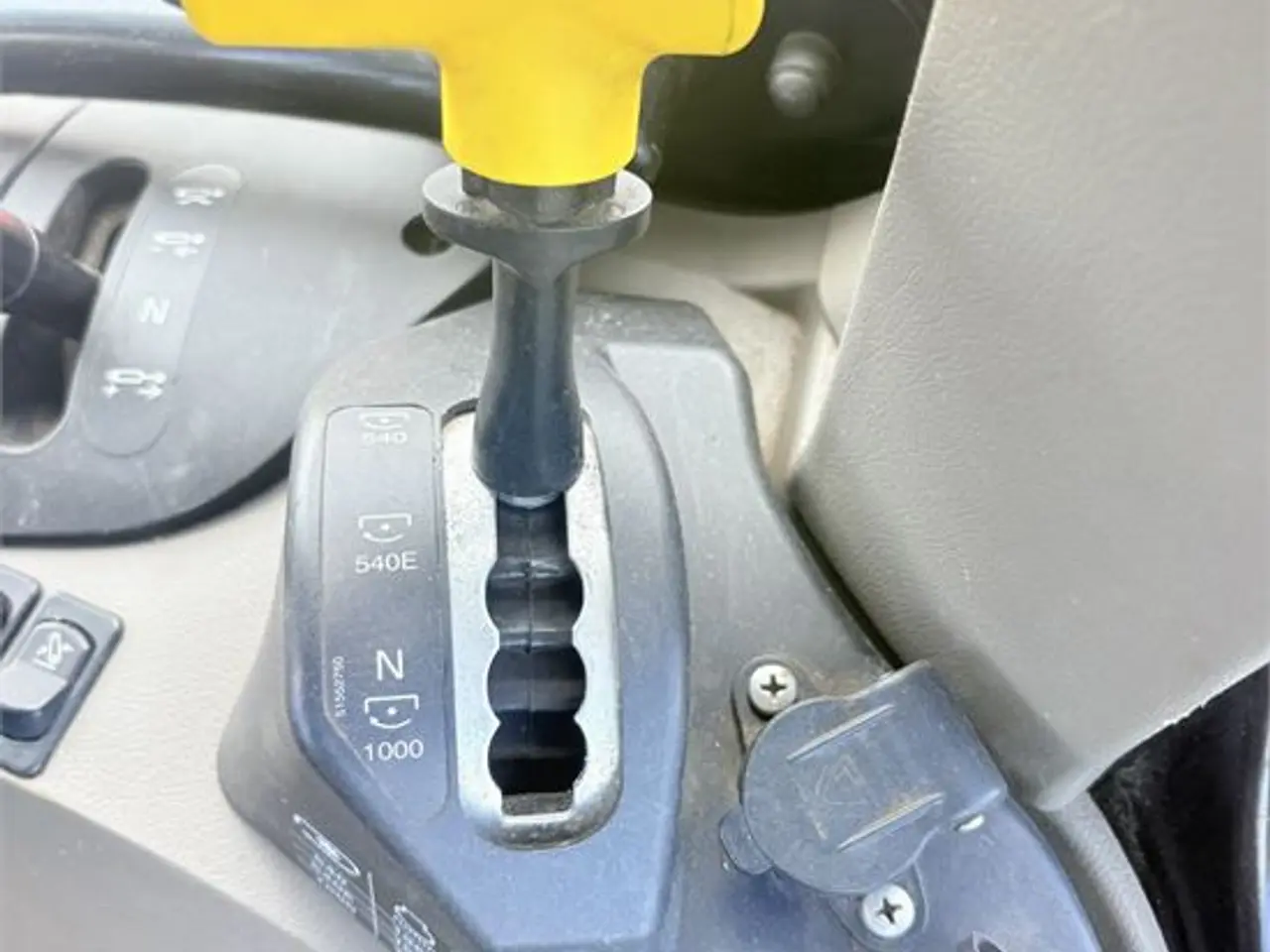 Billede 18 - Case 130 CVX - Multikontrol armlæn / Multi-control armrest