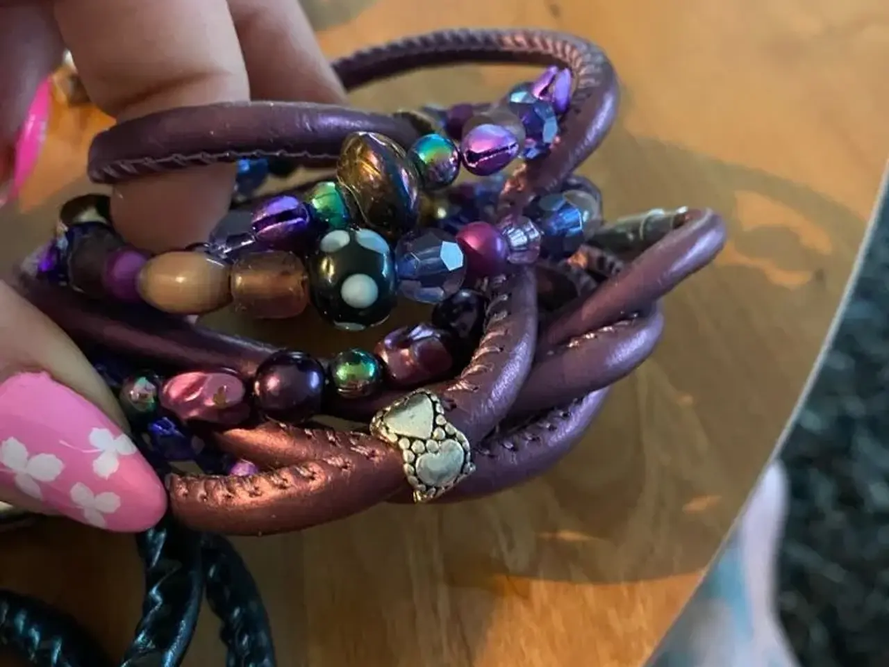 Billede 3 - Flotte armbånd