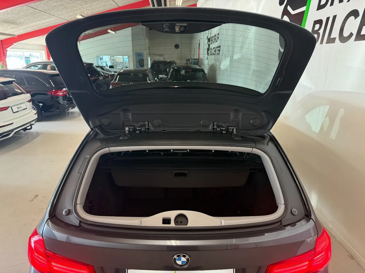 Billede 24 - BMW 320d 2,0 Touring Advantage aut.