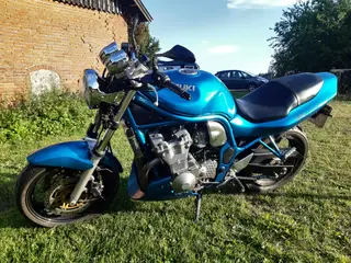 Suzuki gsf 600n bandit