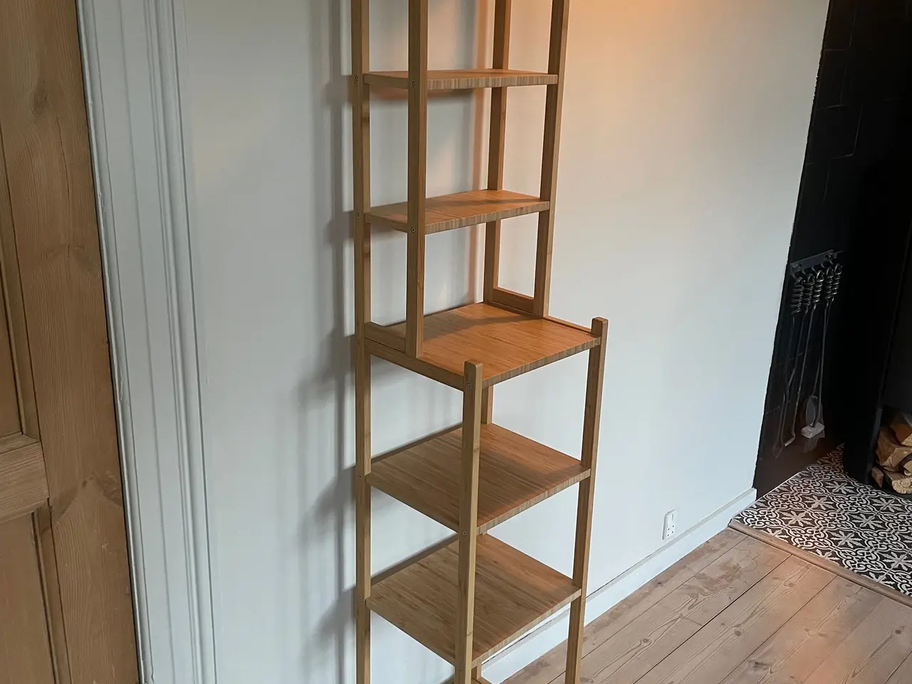 Billede 2 - Reol til badeværelset 