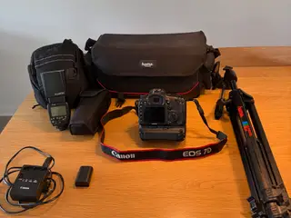 Canon 7D med udstyr