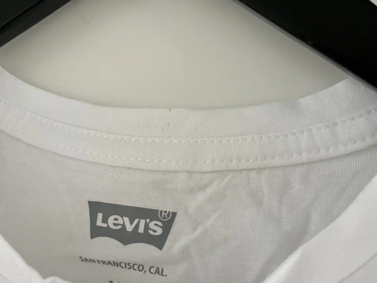 Billede 3 - Levi’s bluse