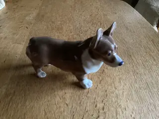 Kgl Gorki hund af Jeanne Grut