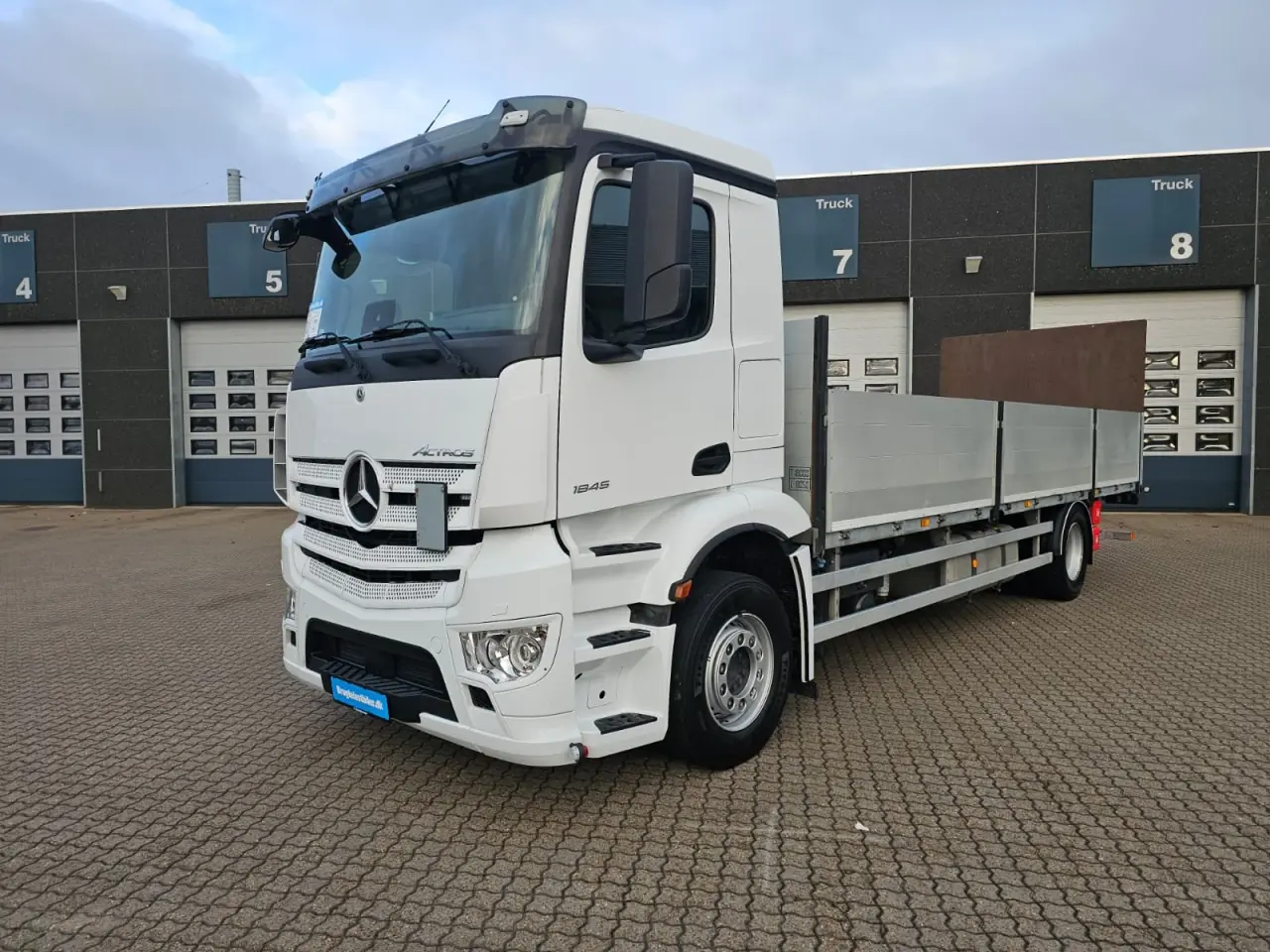 Billede 1 - Mercedes Actros 1845, Fast lad