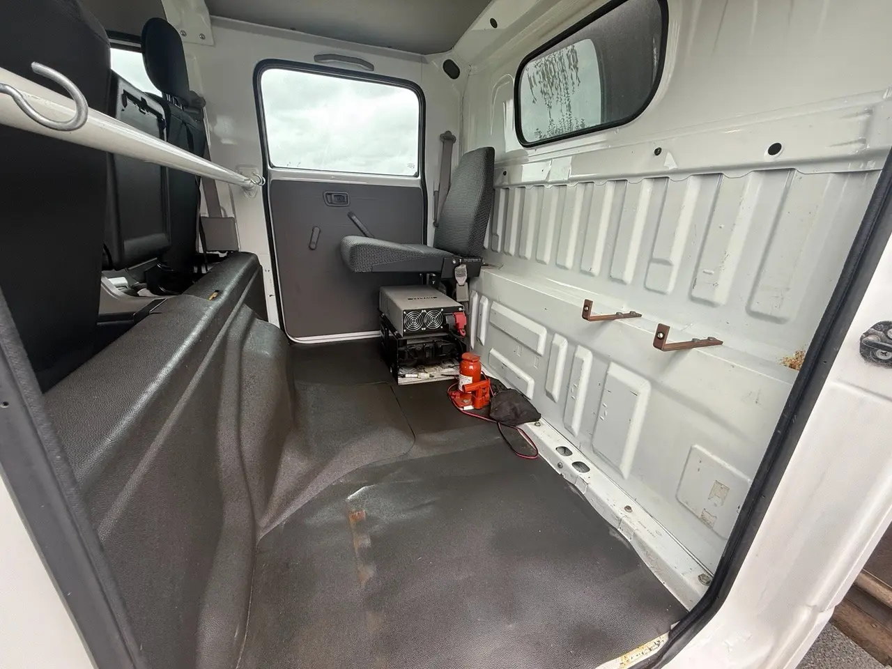 Billede 12 - Nissan Cabstar 2,5 D 35.14 S.Kab m/lad Comfort 3400