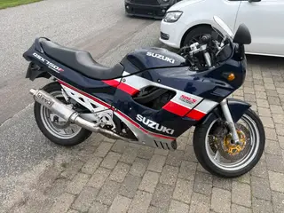 Suzuki 750 veteran motorcykel