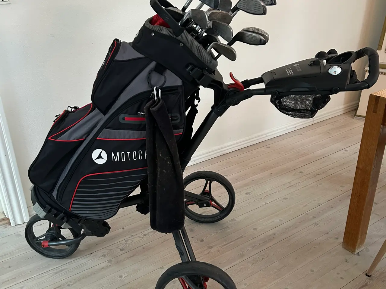 Billede 5 - Golfvogn med tilbehør