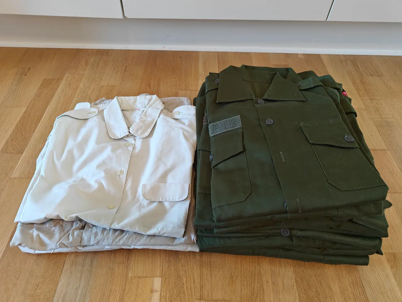 Billede 2 - 16 stk. M/84 Militær kampskjorter