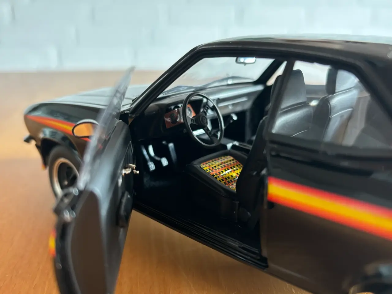 Billede 4 - Opel Manta A 1:18