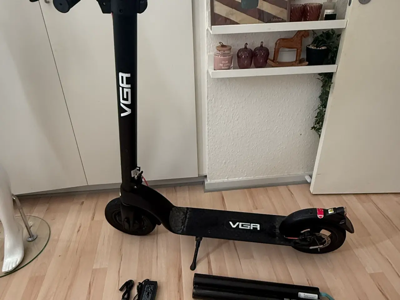 Billede 1 - VGA el-løbehjul sort