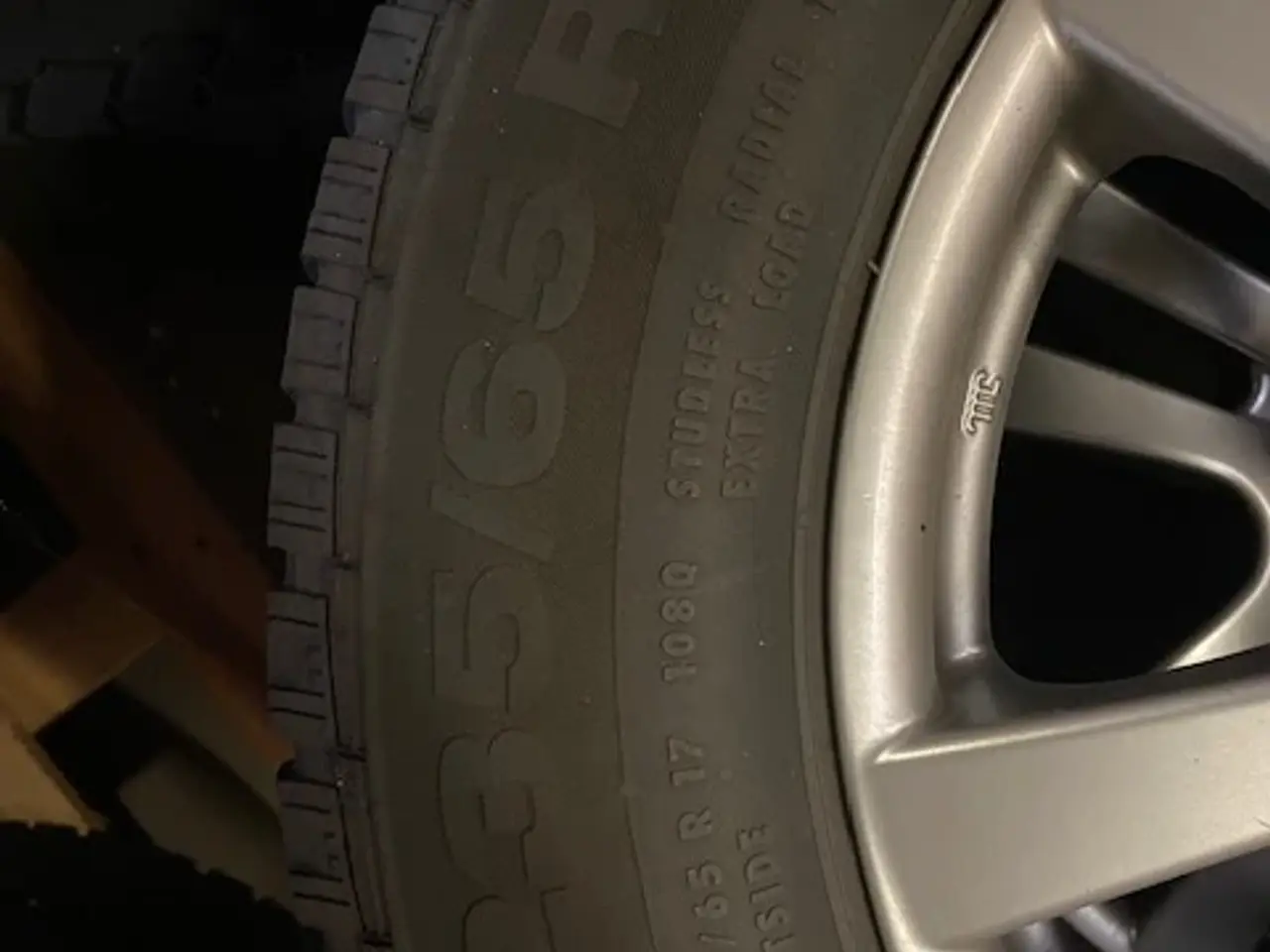 Billede 4 - Continental Crosscontact 235/65 R17