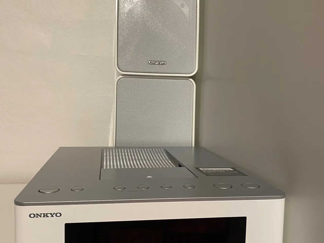 Billede 5 - Onkyo CD-anlæg med matchende højttalere – stilrent