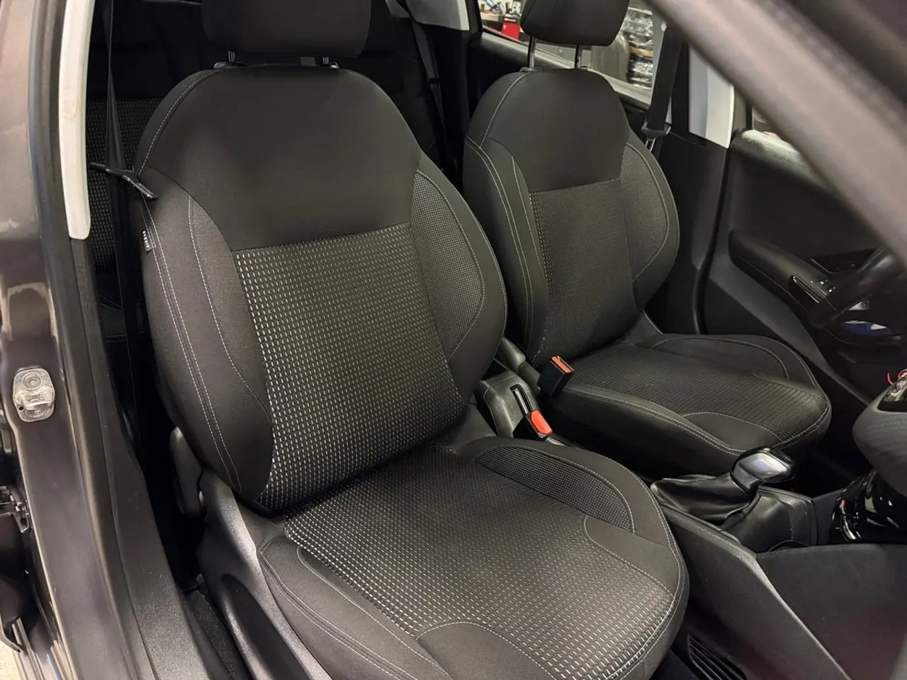 Billede 16 - Peugeot 208 1,5 BlueHDi 100 Allure Sky