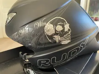Rudy projekt hjelm