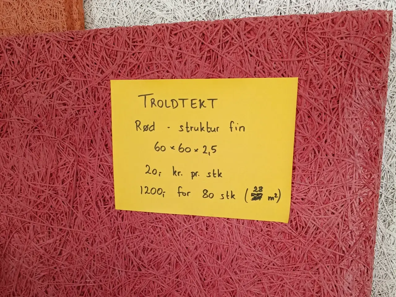 Billede 1 - Troldtekt RØD 🫣😱 60 x 60 strukturen fin.
